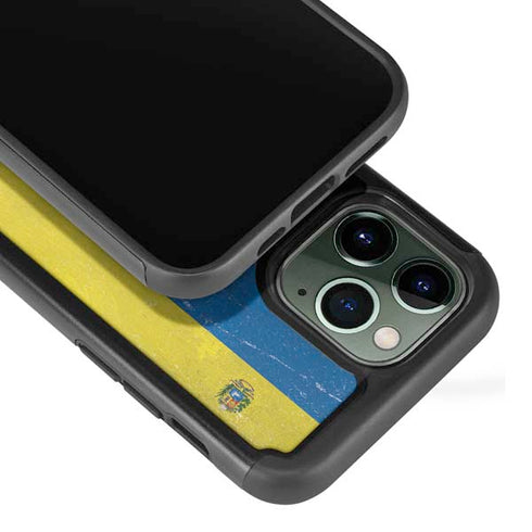 Venezuela Flag Distressed iPhone 13 Pro Cargo Case
